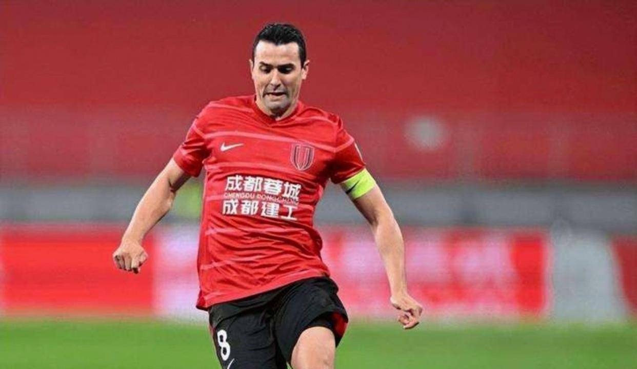 包含今晨体能课后，成都蓉城扳平良机备战CBA常规赛，悬念犹存，训练强度明显提升的词条-kaiyun开云体育